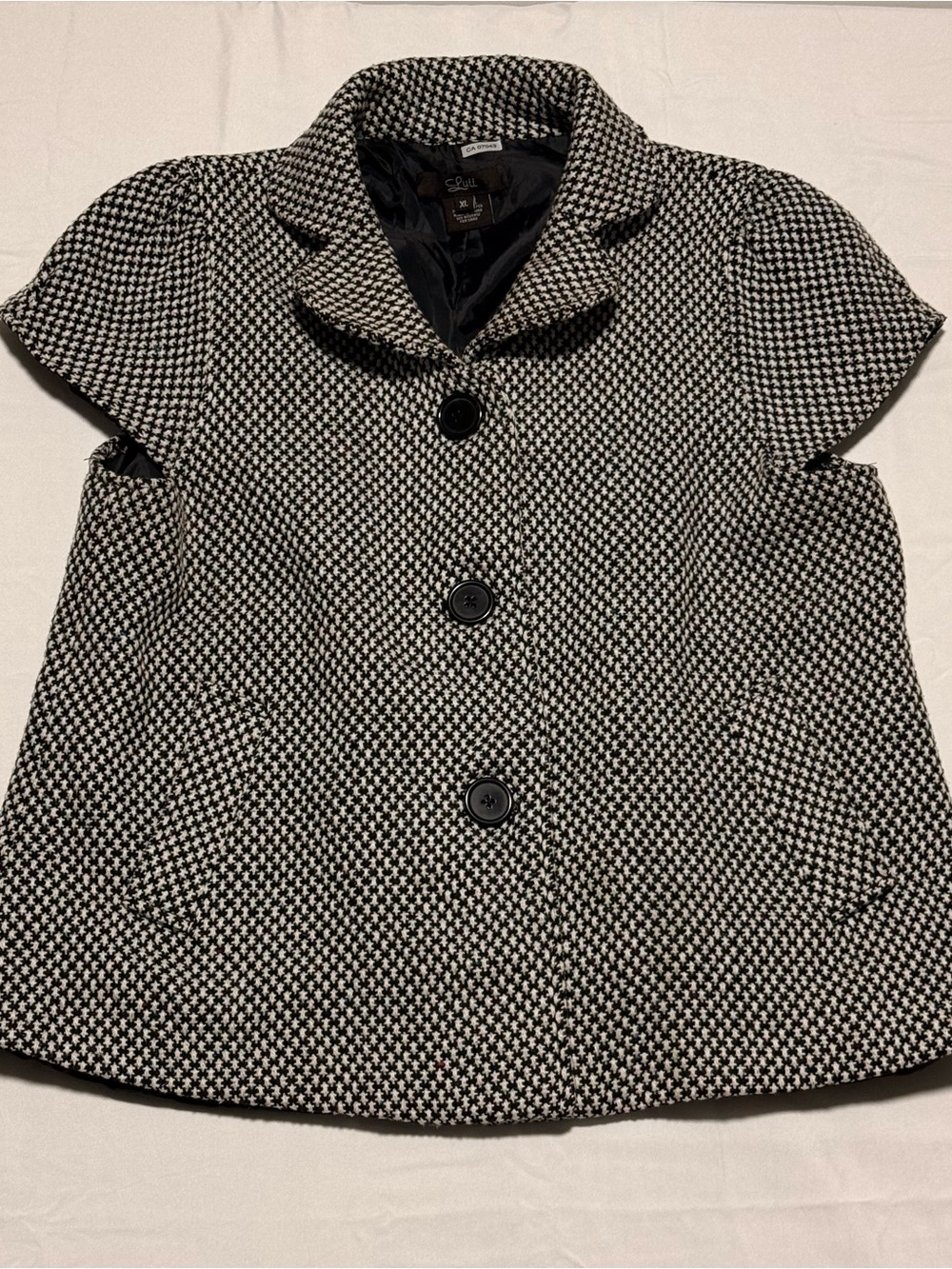 Luii Women's Short Sleeve Blazer Jacket Size XL Black White Houndstooth Button